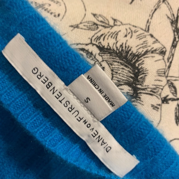 Diane Von Furstenberg Cashmere High Low Blue Small - Picture 3 of 5